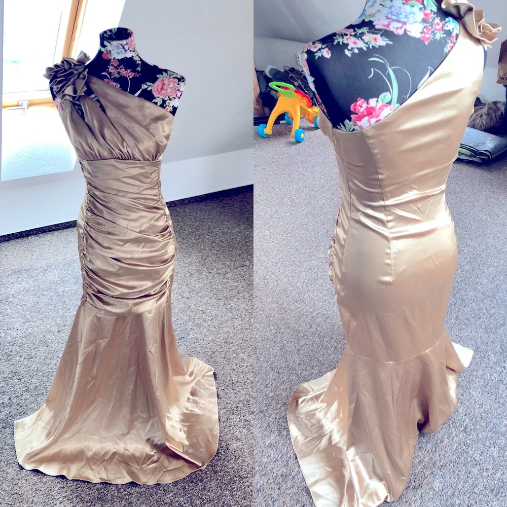 Champagne Gold Jessica McClintock Gown
